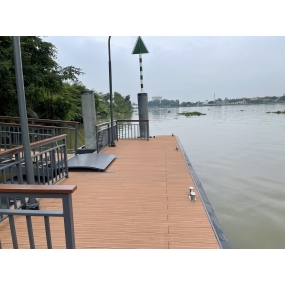 Bến Lang Thảo Điền 