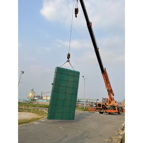 Gia công và thay thế đệm chống va cầu cảng